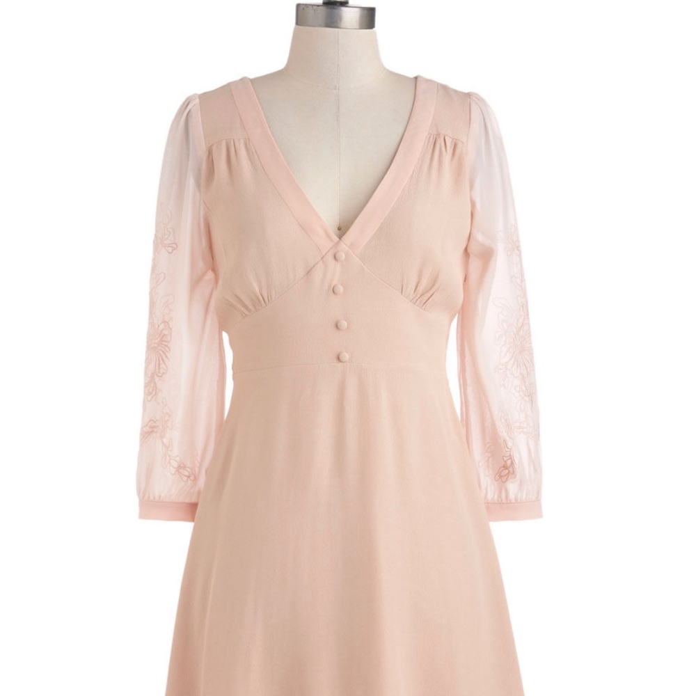 Tea Shop Server Dress